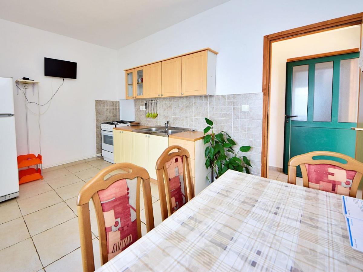 Holiday Home Tina - Hvr501 By Interhome Gdinj Zewnętrze zdjęcie